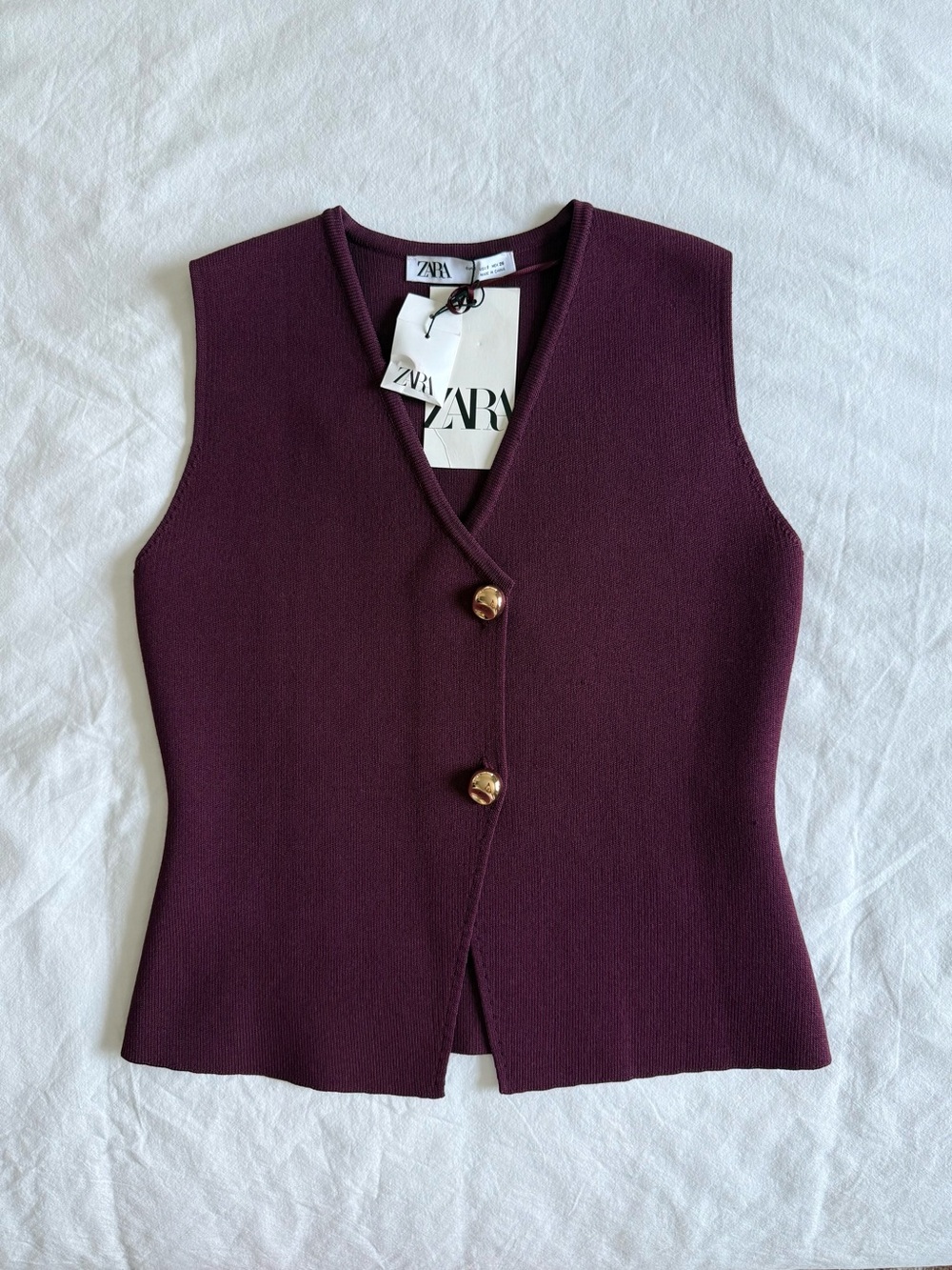 ZARA knit vest in burgundy small